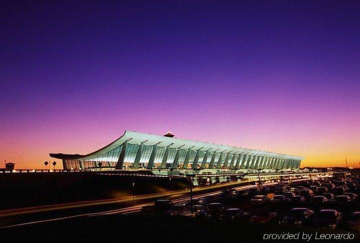 Springhill Suites Dulles Airport Стерлінґ Екстер'єр фото